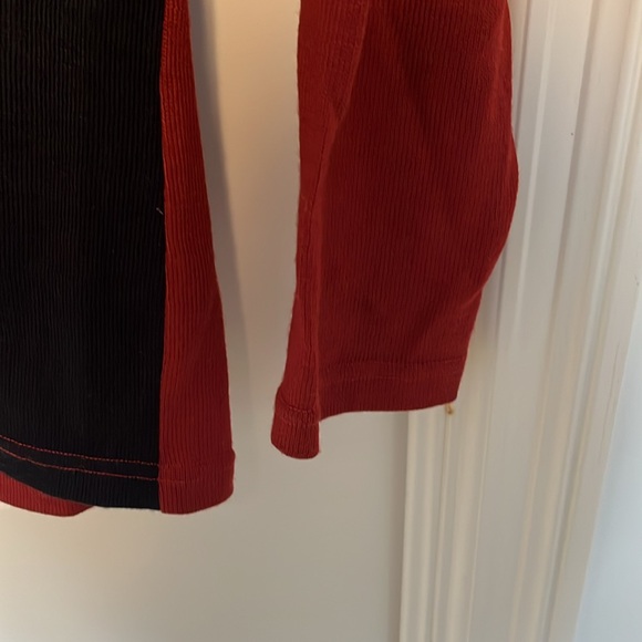 Bartholomue New Zealand Women’s Red 3/4 Zip Fleece Size Small - Picture 2 of 7